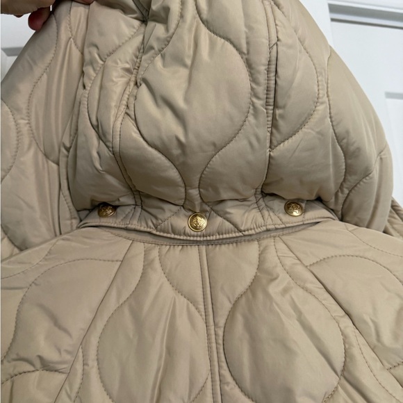 Barn style J. Crew Quilted Puffer Coat jacket in Beige with Corduroy Collar - Picture 6 of 9